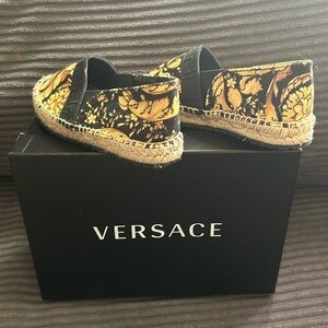 Girls espadrilles size 29 EU OR size 11 US